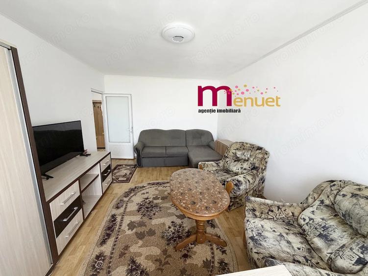 Apartament cu 2 camere decomandat în E3