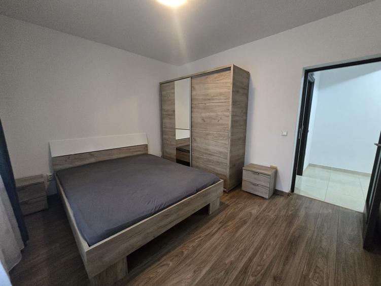 Apartament cu 3 camere decomandat, mobilat în Popas Păcurari