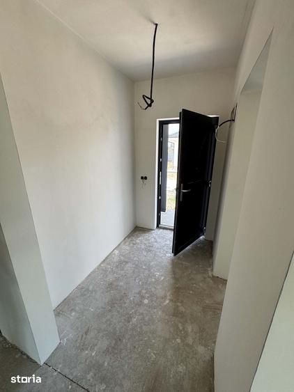 Casă cu 3 camere cu Teren 370 Mp în Odoreu