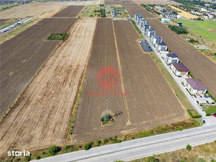 Teren de 17500 mp, în Central