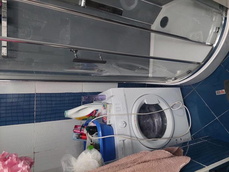 Garsonieră decomandată în Astra