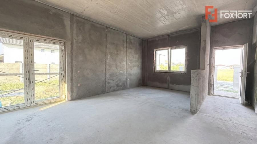 Duplex cu 3 camere cu Teren 380 Mp în Moșnița Nouă