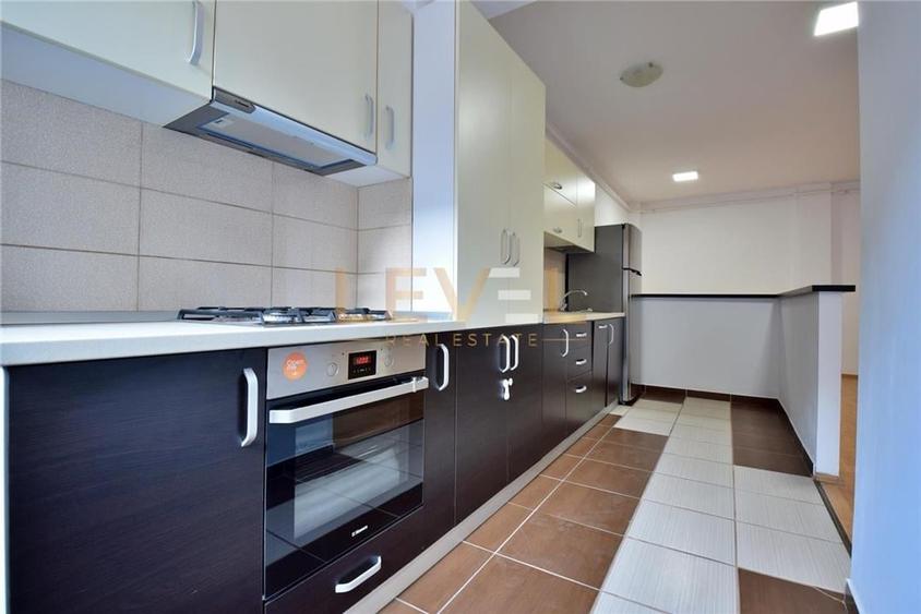 Apartament cu 3 camere decomandat, mobilat în Herăstrău