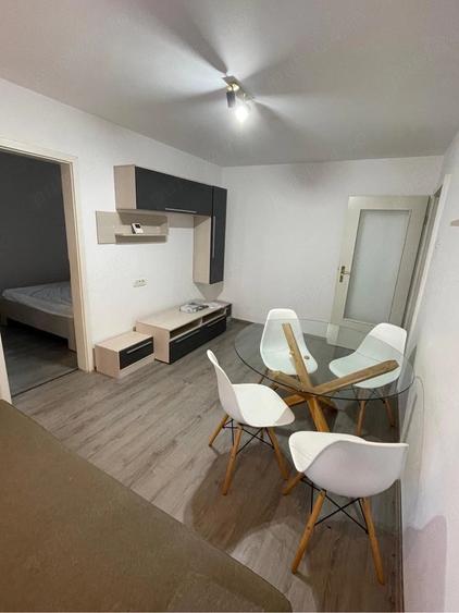 Apartament cu 2 camere semidecomandat în Ultracentral