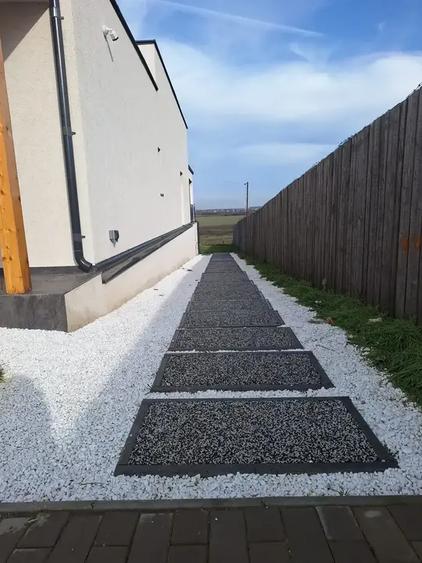 Casă cu 4 camere cu Canalizare în Bălăceanca