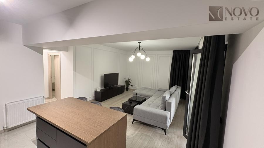 Apartament cu 3 camere semidecomandat, mobilat în Dristor