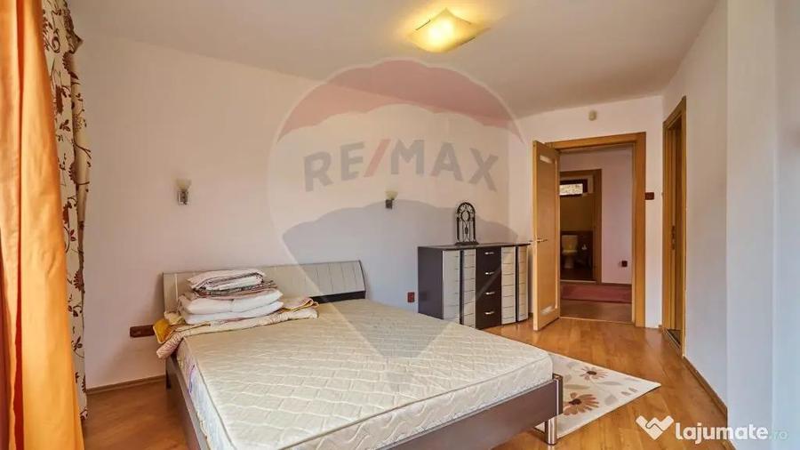 Vila/ Casa de vacanta Predeal/ piscina interioara ! - 5