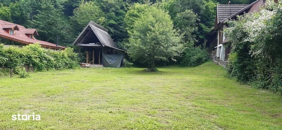 Teren de 1180 mp, în Ștrand