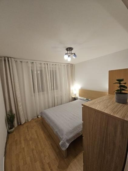 Apartament cu 2 camere decomandat, mobilat în Berceni