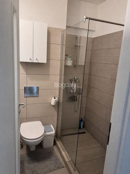 Inchiriez Apartament 3 camere Belvedere + 2 locuri parcare