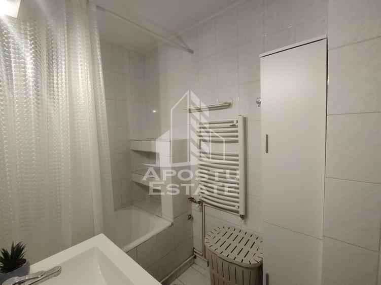 Apartament cu 2 camere decomandat în Bucovina