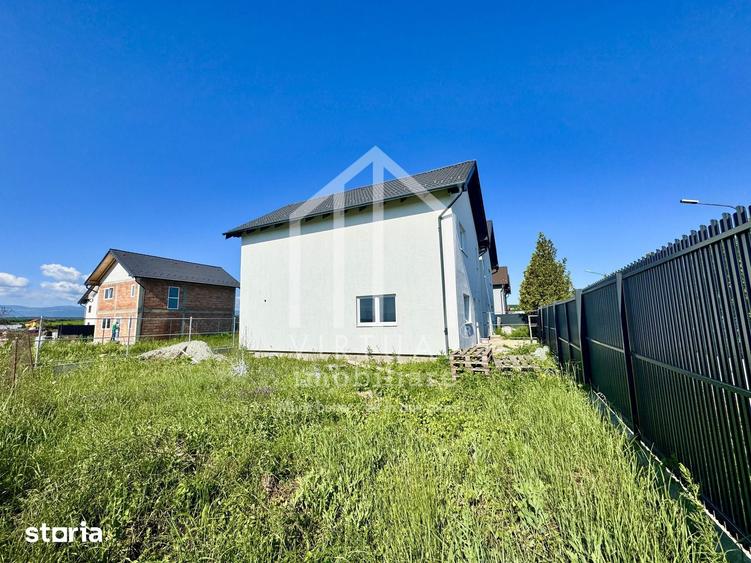Casă cu 5 camere cu Teren 265 Mp în Șura Mică