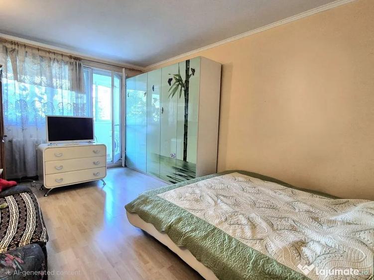 Apartament cu 3 camere semidecomandat în 1 Decembrie 1918