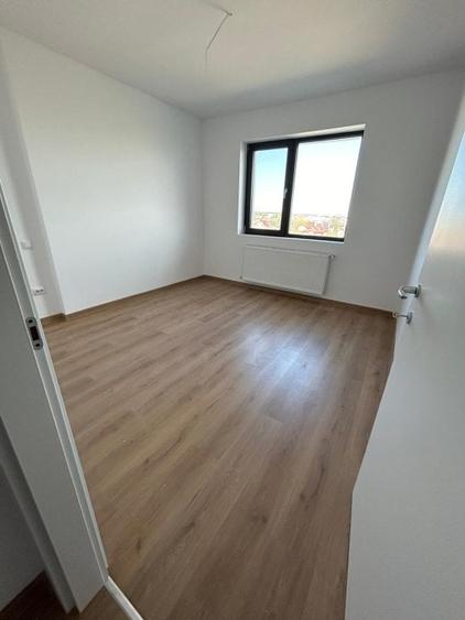 Apartament cu 3 camere decomandat în Nord
