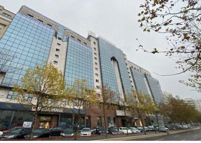 Spațiu comercial, de 200 mp, în Nerva Traian