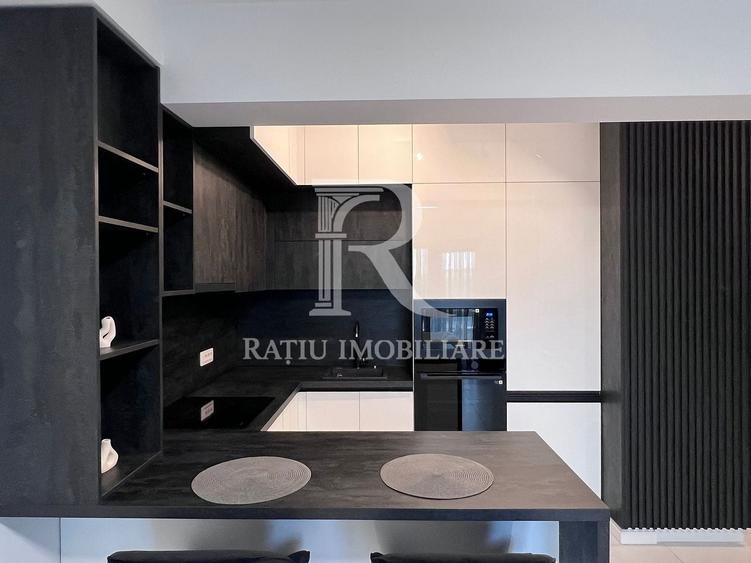Apartament cu 3 camere decomandat, mobilat în Nufărul