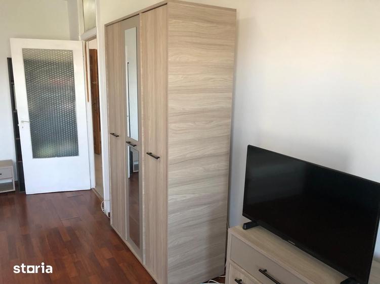 Garsonieră decomandată în Tineretului