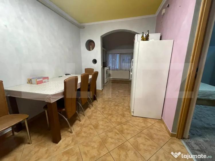 Apartament cu 2 camere decomandat în Central