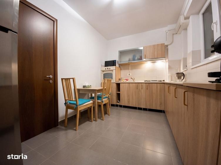 Apartament cu 2 camere decomandat în Eroii Revoluției