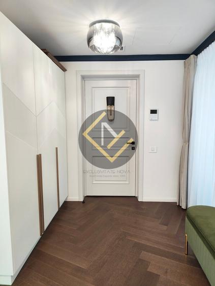 Apartament cu 3 camere decomandat, mobilat în Dacia