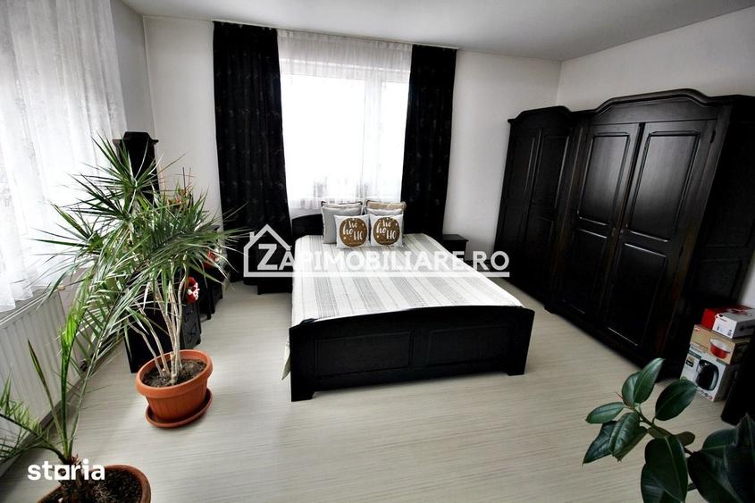 Casă cu 7 camere cu Teren 720 Mp în Unirii
