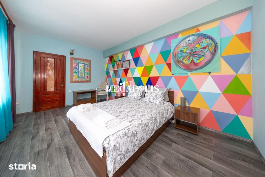 Casă cu Teren 1077 Mp în Central