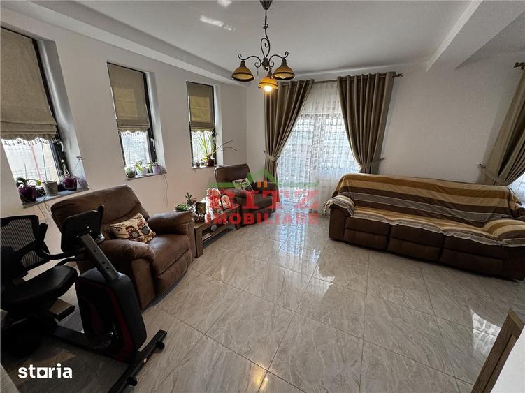 Casă cu 4 camere cu Teren 560 Mp în Ultracentral