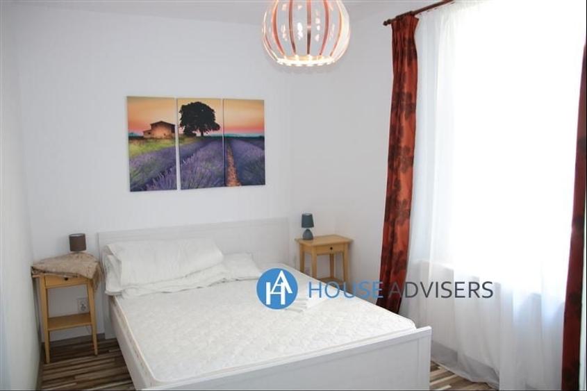 Apartament cu 2 camere, mobilat în Unirii