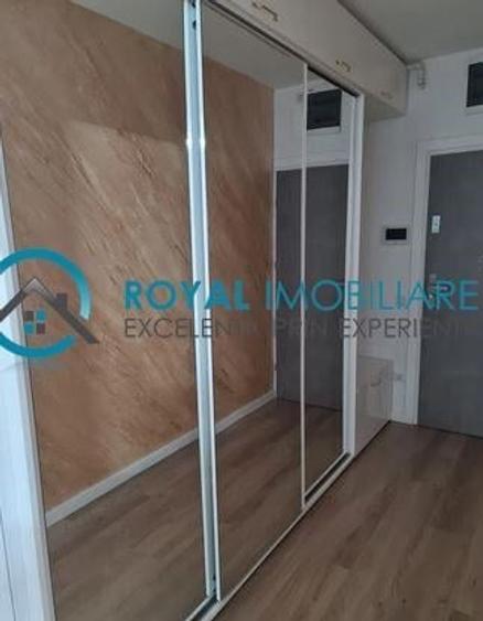 Apartament cu 3 camere decomandat, mobilat în Albert