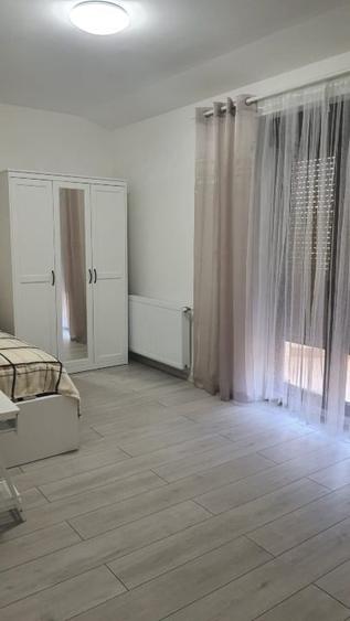 Apartament cu 3 camere decomandat, mobilat în Dobroești