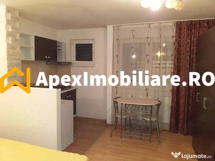 Garsonieră semidecomandată în Titan