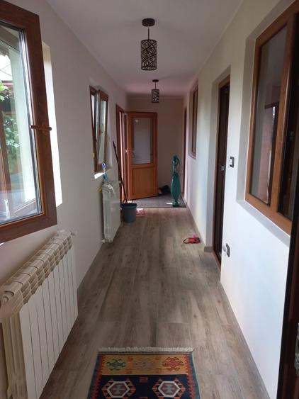 Casă cu 4 camere în Pechea