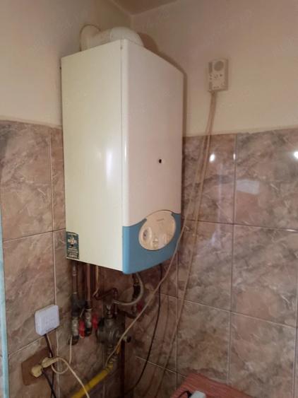 Apartament cu 3 camere semidecomandat în Fortuna