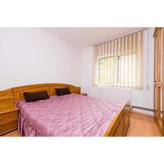 Apartament cu 3 camere decomandat în Confecții