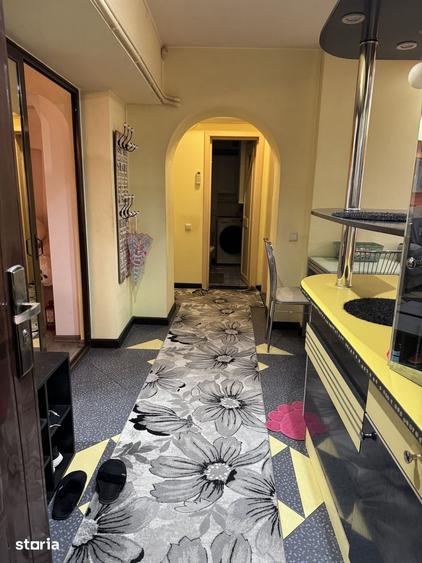 Apartament cu 3 camere în Central