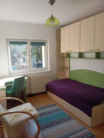 Apartament cu 3 camere decomandat în Sfântu Ilie