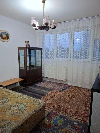 Apartament cu 2 camere decomandat în Giurgiului