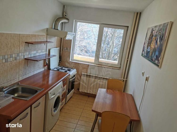 Apartament cu 2 camere semidecomandat în Vest