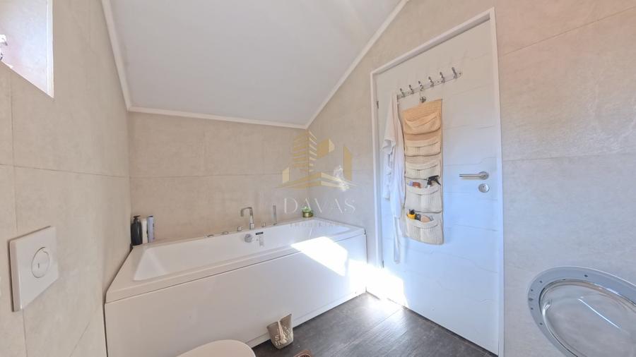 Casă individuală cu 5 camere cu Canalizare în Mănăștur