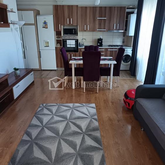 Apartament cu 3 camere semidecomandat în Florești