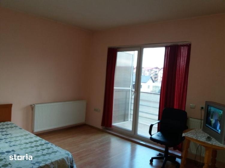 Apartament cu 3 camere în Sâncraiu