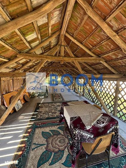 Casă cu 3 camere cu Teren 2000 Mp în Bujoreni
