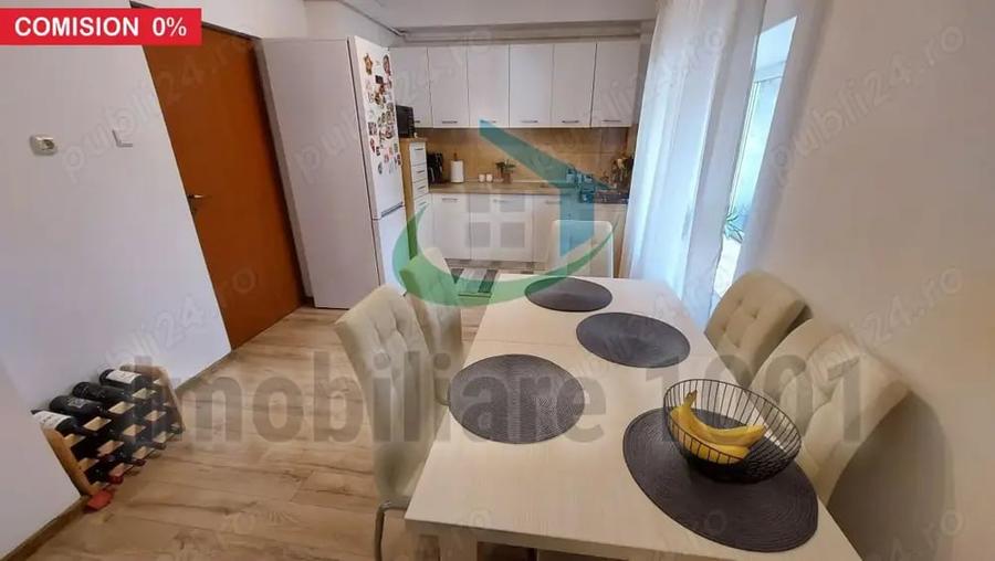 Apartament cu 3 camere decomandat în Central