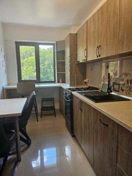 Apartament cu 2 camere nedecomandat în Trivale