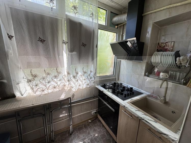 Apartament cu 2 camere decomandat în Lăpuș Argeș
