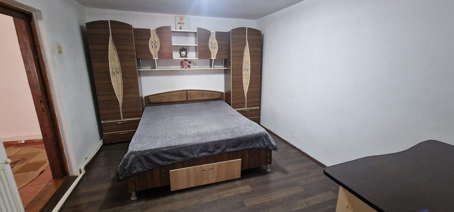 Casă cu 3 camere în Vernești