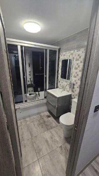 Apartament cu 2 camere decomandat în Gojdu