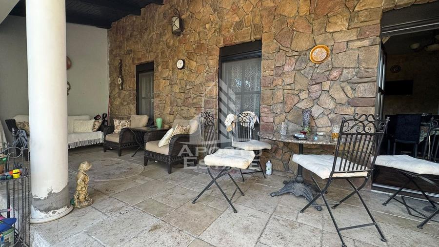 Casă individuală cu 3 camere cu Canalizare în Girocului