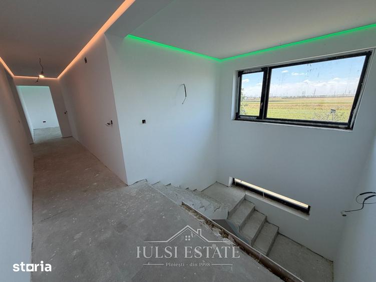 Casă cu 5 camere cu Teren 704 Mp în Târgșoru Vechi