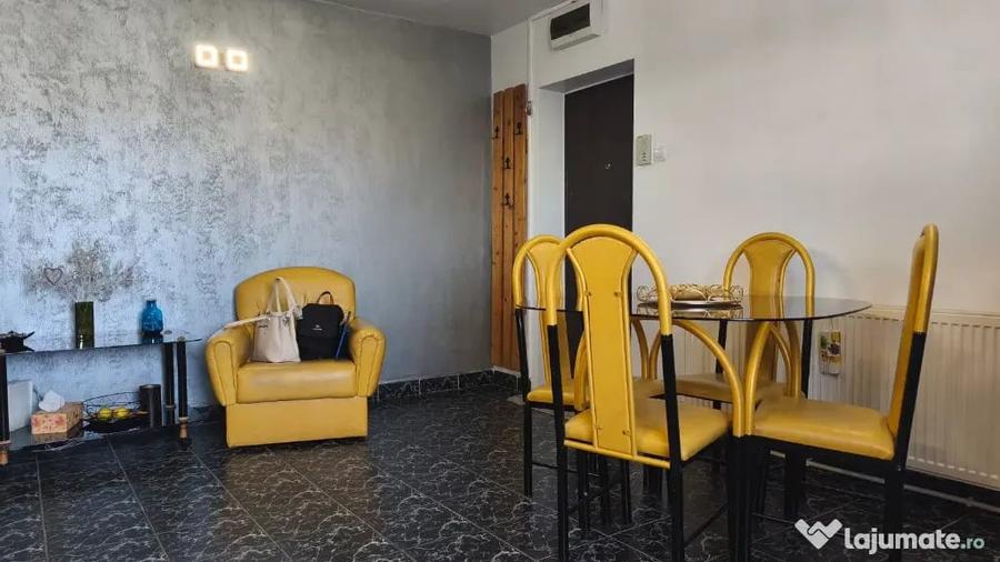 Apartament cu 2 camere decomandat în Bălcescu